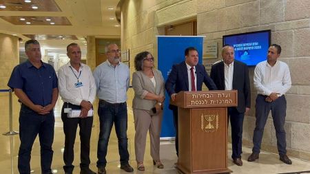 قائمة الجبهة والعربية - تيار التأثير بكرامة